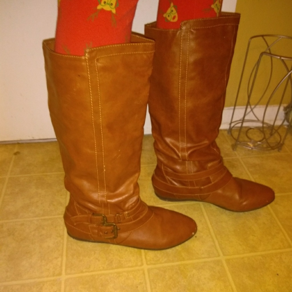 Super cute boots!